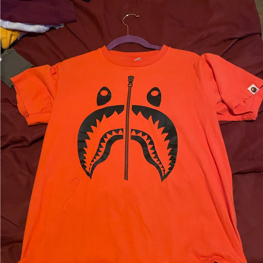 bathing ape shirt worn once like new